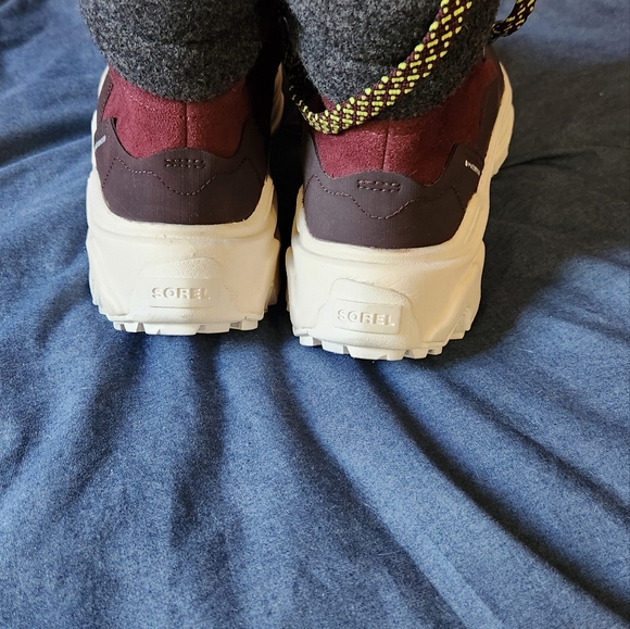 SORELSneaker BootsWomen's Kinetic™ Breakthru Conquest Waterproof Bootie - Picture 10 of 13